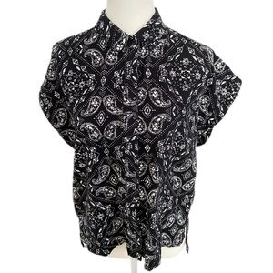 Black and White Paisley Print High Low Cap Sleeve Button Up Shirt Size Large